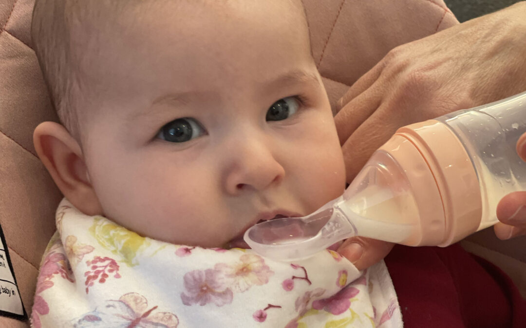Managing Feeding Aversion and Bottle Refusal in Breastfeeding Babies